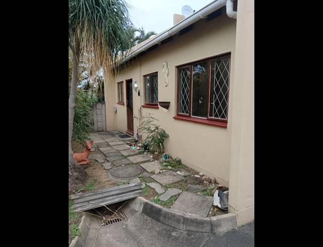 2 BEDROOM PROPERTY TO RENT IN ESCOMBE